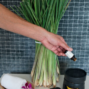 ESSENTIAL OIL / AROMA BURNER