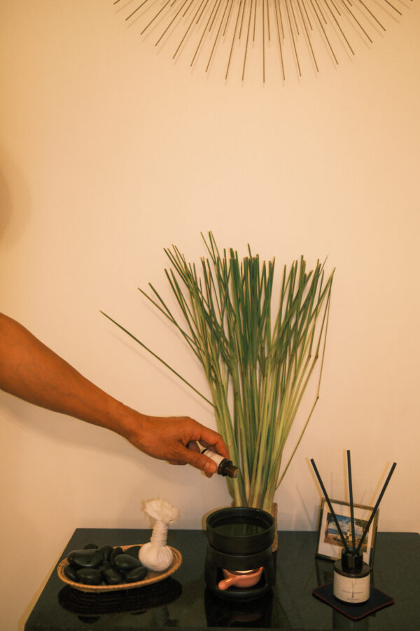 REED DIFFUSER WITH PIPING COASTER - Image 4